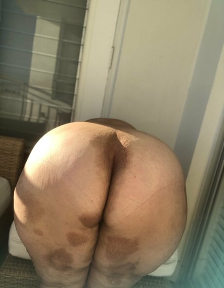 slut milf onlyfans xxx picture