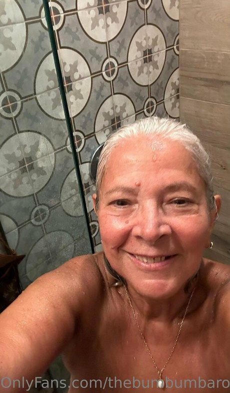 thebumbumbaroness star sexy photos
