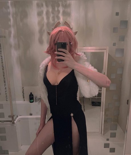 Yuffie44 free model images