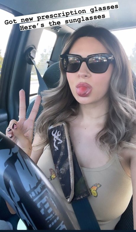 cum on glasses onlyfans naked photos