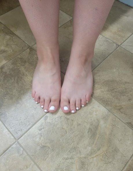 Minnie Silva model xxx photo