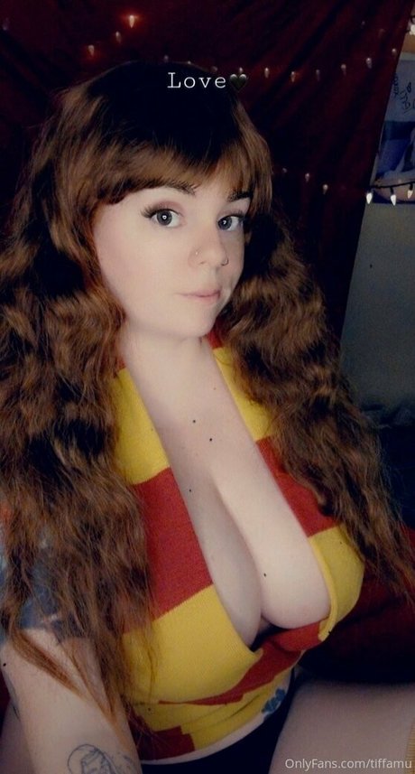 tiffa lewd nude star galleries