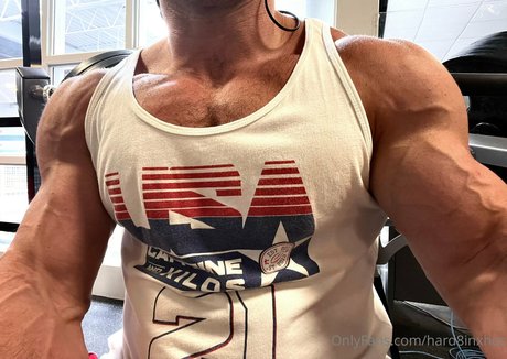 asian shemale onlyfans art nude picture