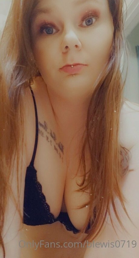 blewis0719 art actress pictures