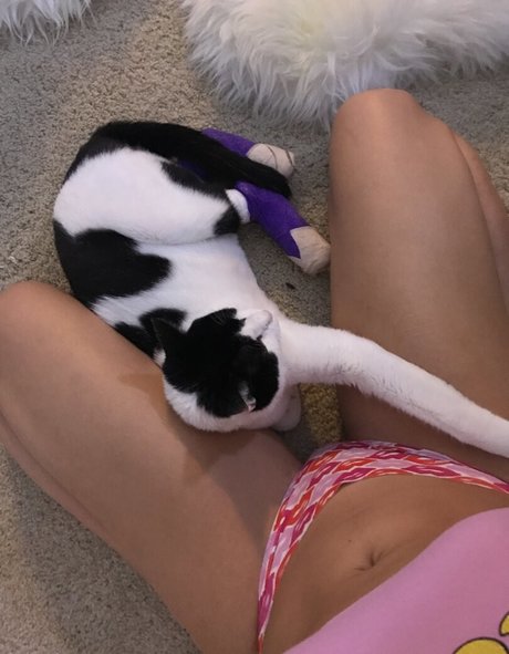 aidrafoxx beautiful actress pictures