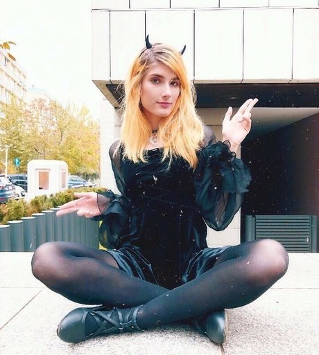 Danna Alquati model exclusive gallery