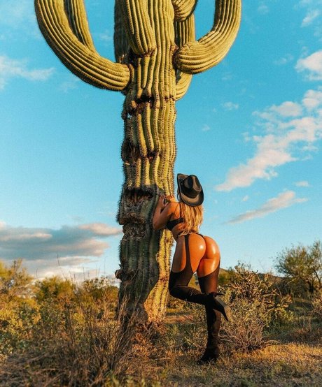 Faithmarone model best images