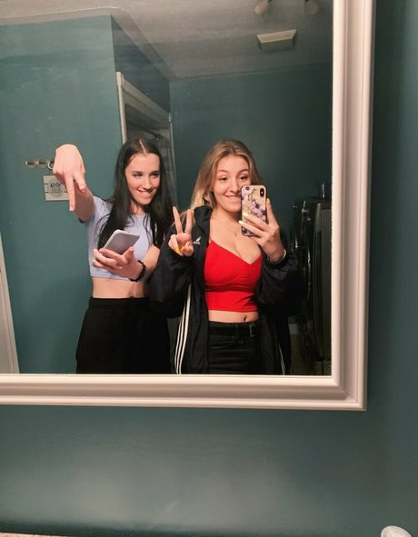 Sarao Sulli pornstar hot photos