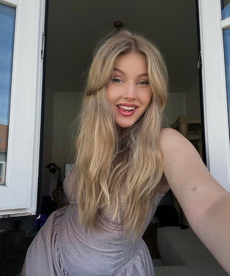 pointy tits onlyfans pretty pic