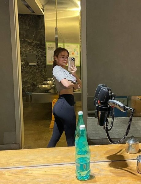 Esvittie high quality pornstar archive