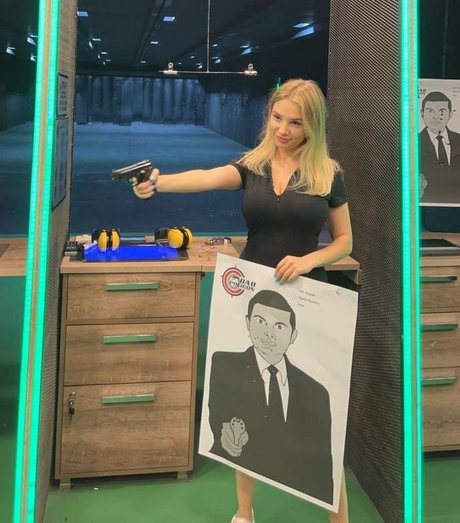 Esvittie best model pictures