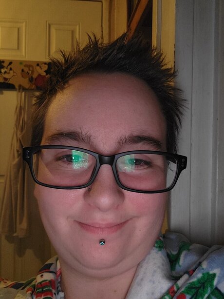 Vikki Ward pornstar hd pictures