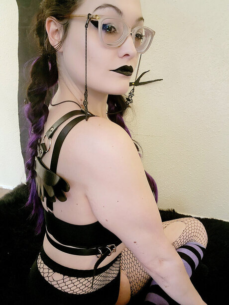 Loveah star art galleries