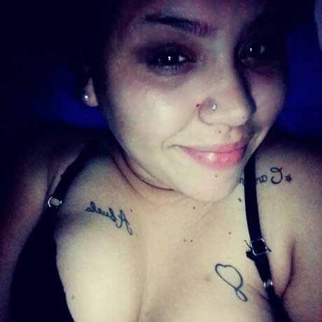 Buji25 sex star photo