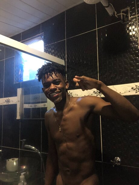 Karlos Villa high quality actress archive