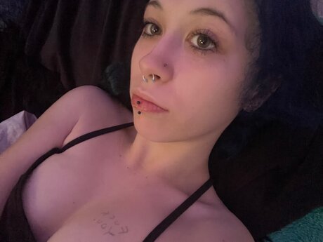 Rose May nude pornstar pic