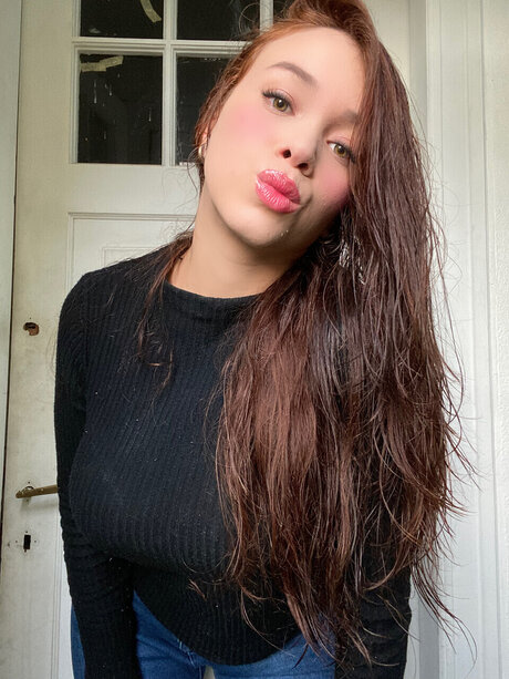 SOPHIASPEARS star adult gallery