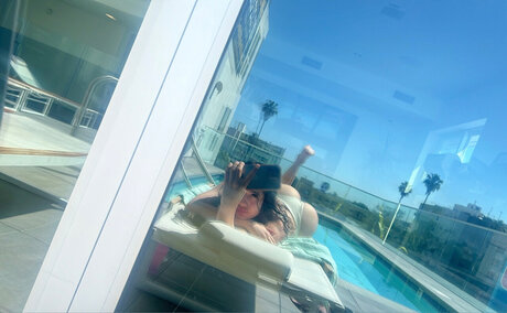 Nina Noriega star free picture