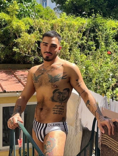 Andr Alexandre erotic actress pics