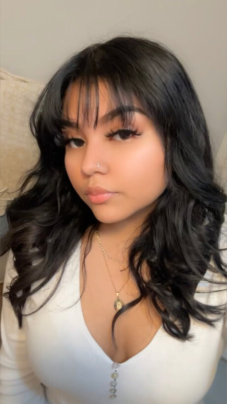 Leslie hd actress galleries