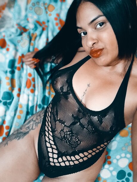 tiny onlyfans sexy nude pic