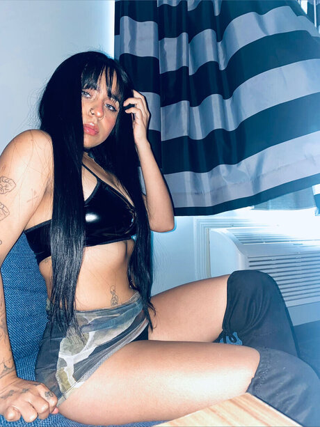 Jaky23 pretty pornstar pictures