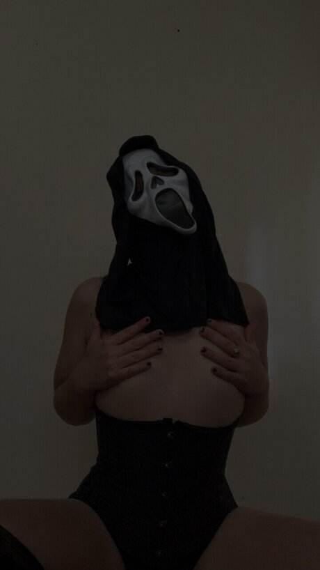 Cream Queen_ model high quality archive