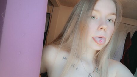 LilPuddle_ star top pictures