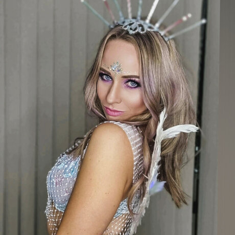 thick girls onlyfans nude img