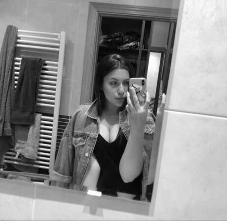 Sweet Treat star nudes archive