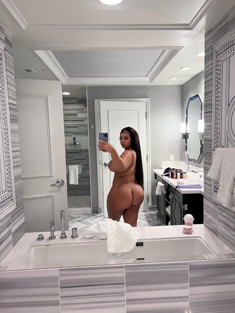 black girls onlyfans free sexy image