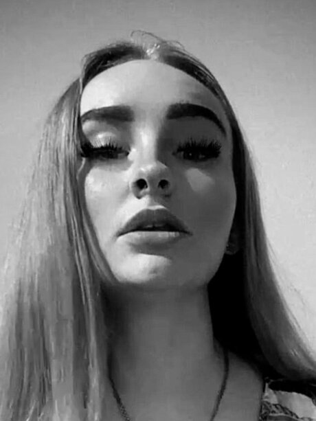 Bidzsanka21 model best galleries