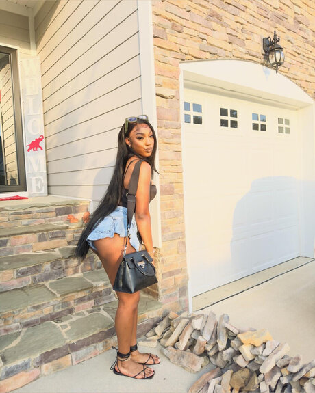 Zbby 21 star exclusive pics