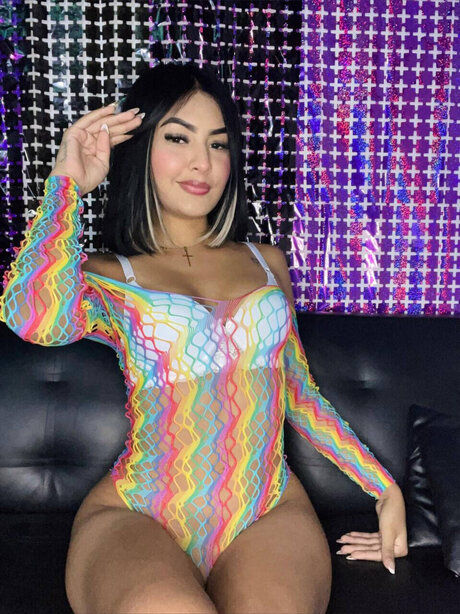 Leslieaa G exclusive star photos