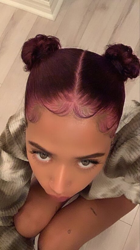 I Don t Miss porn model picture