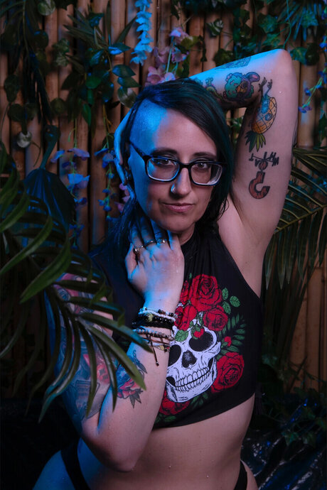 Fury Rose model perfect img