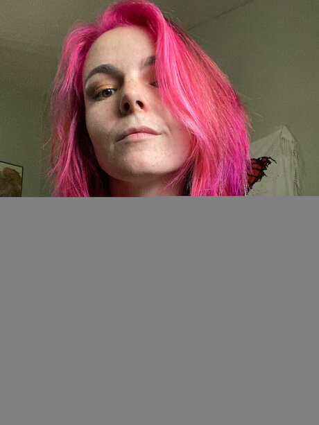 _Fae Fox_ model naked pics