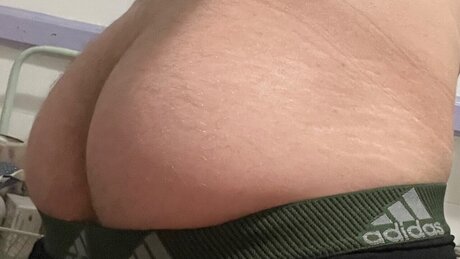 thick mom onlyfans art naked pics