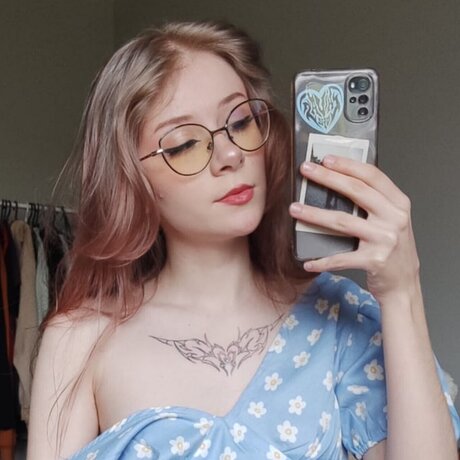 Your Sweet Cupcake_ naked star archive