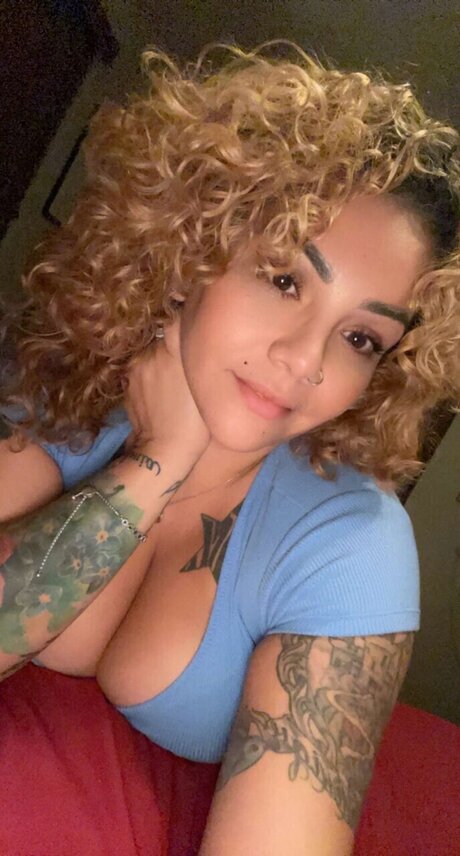 Vickiies Got Secrets star sexy galleries