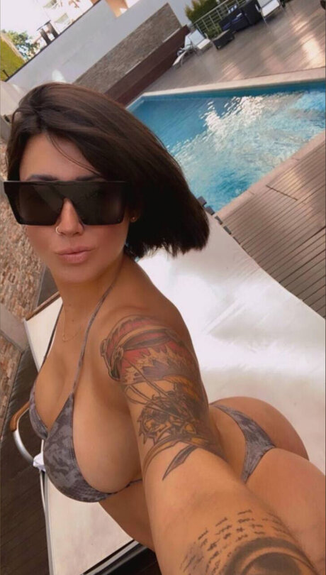 BigButtM1LF model top galleries