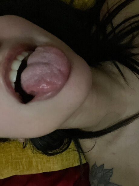 primedime adult model photo