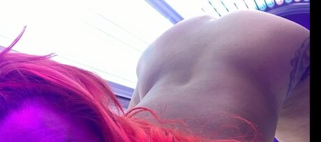 Khloe Jones Free page sexy star image