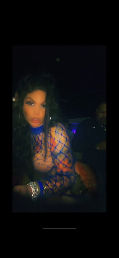 Zukiilicious perfect star photo