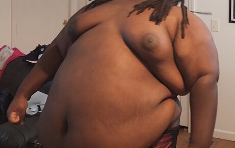 Docmcstuffinu model perfect picture