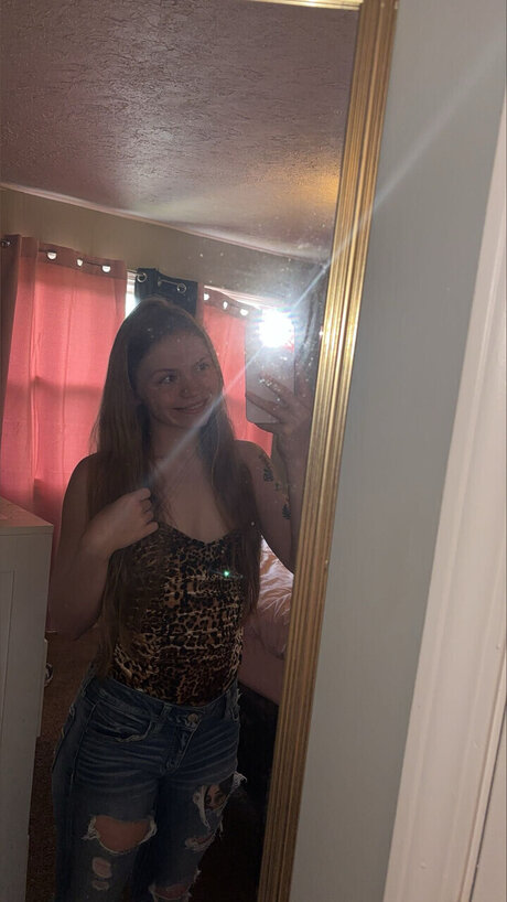 Alyak Nicole pornstar nude archive