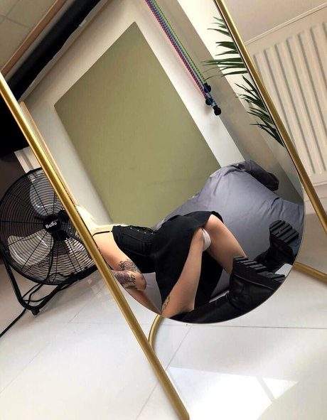 nice tits onlyfans exclusive pics