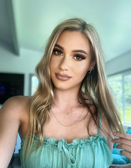 hannahhikess pornstar nice img