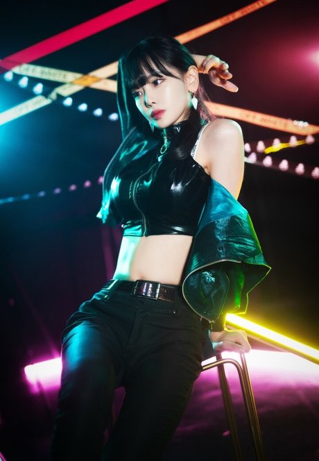 athletic milf onlyfans naked picture