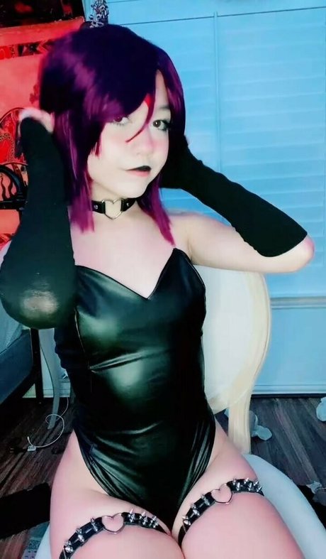 fingering pussy onlyfans beautiful photos